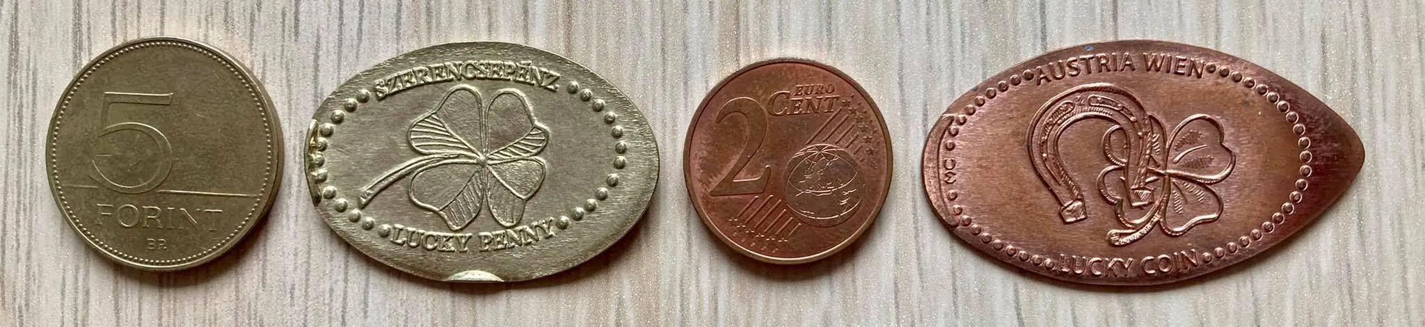 5 forintos és 2 centes nyújtott érmék